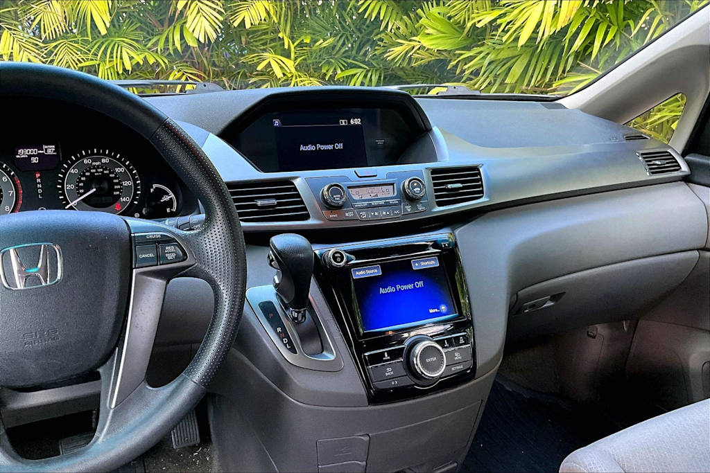 Thumbnail: 2014 Honda Odyssey - 15