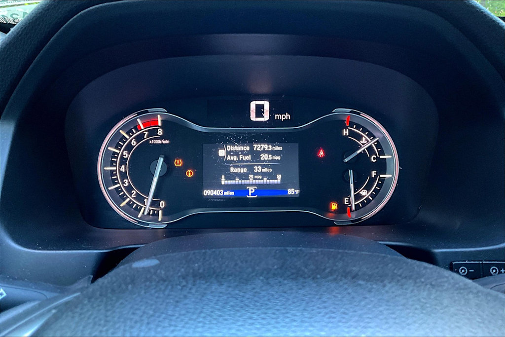 Thumbnail: 2017 Honda Pilot - 18