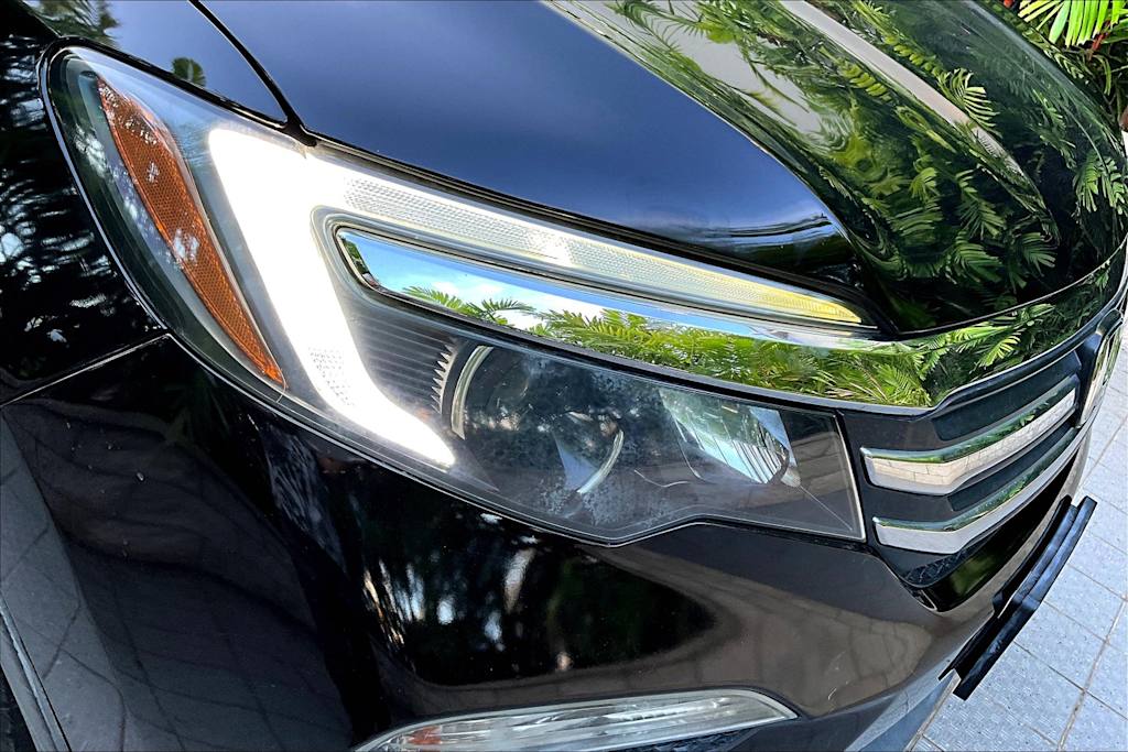 Thumbnail: 2017 Honda Pilot - 31