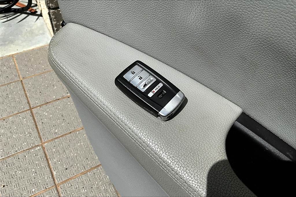 Thumbnail: 2016 Acura RDX - 20