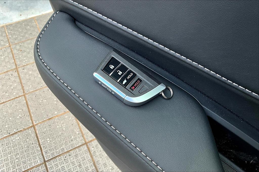 Thumbnail: 2025 Acura RDX - 19