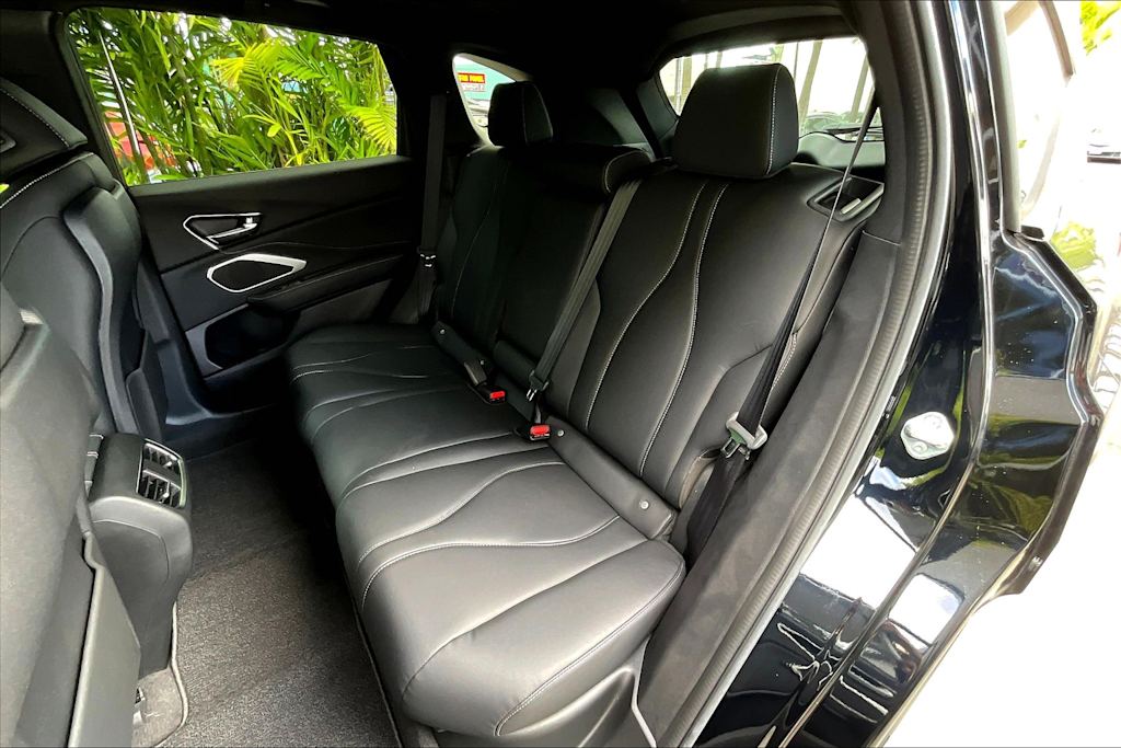 Thumbnail: 2025 Acura RDX - 21