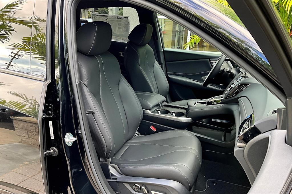 Thumbnail: 2025 Acura RDX - 12