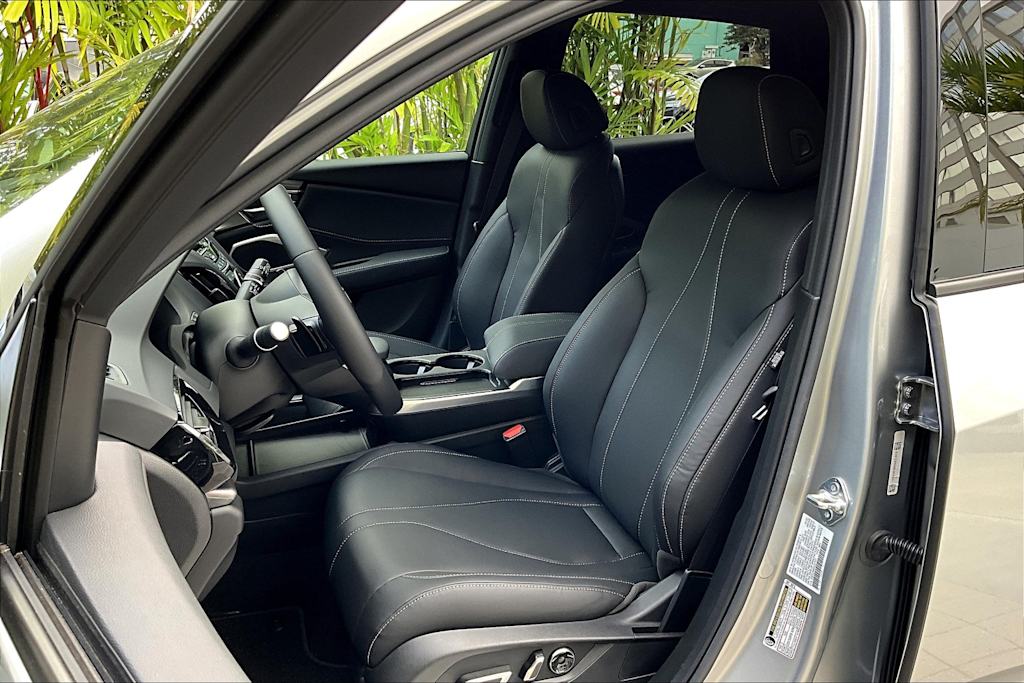 Thumbnail: 2025 Acura RDX - 11