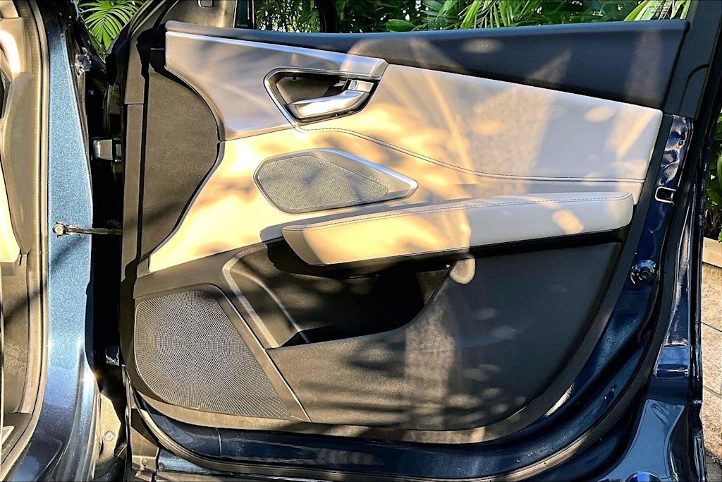 Thumbnail: 2025 Acura RDX - 29