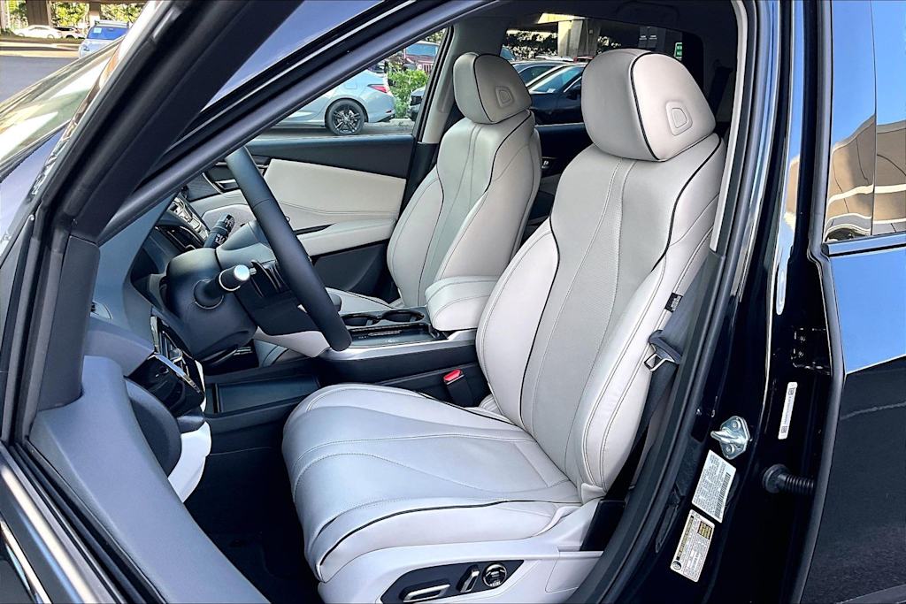 Thumbnail: 2026 Acura RDX - 11
