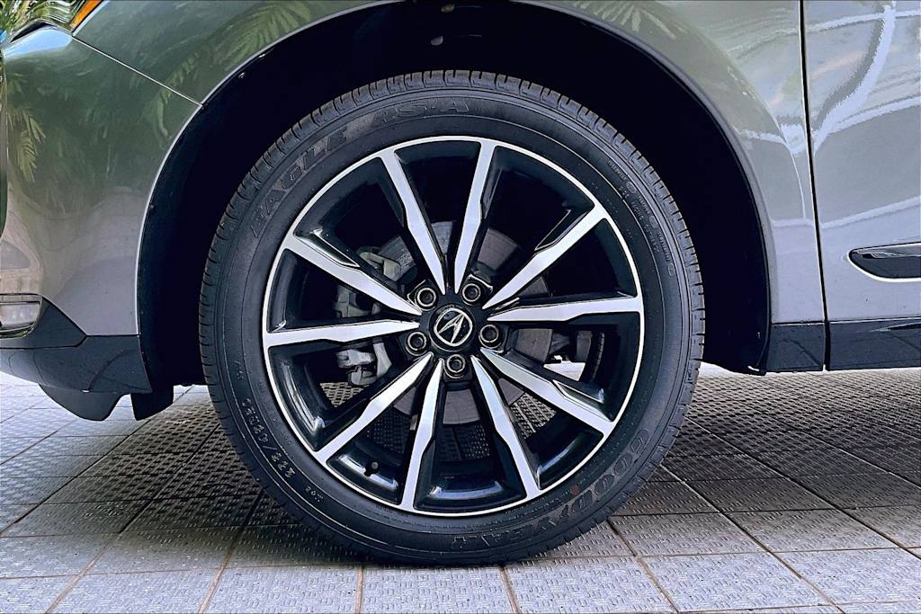 Thumbnail: 2026 Acura RDX - 8