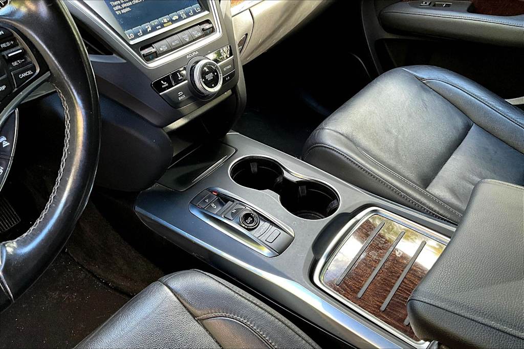 Thumbnail: 2019 Acura MDX - 17