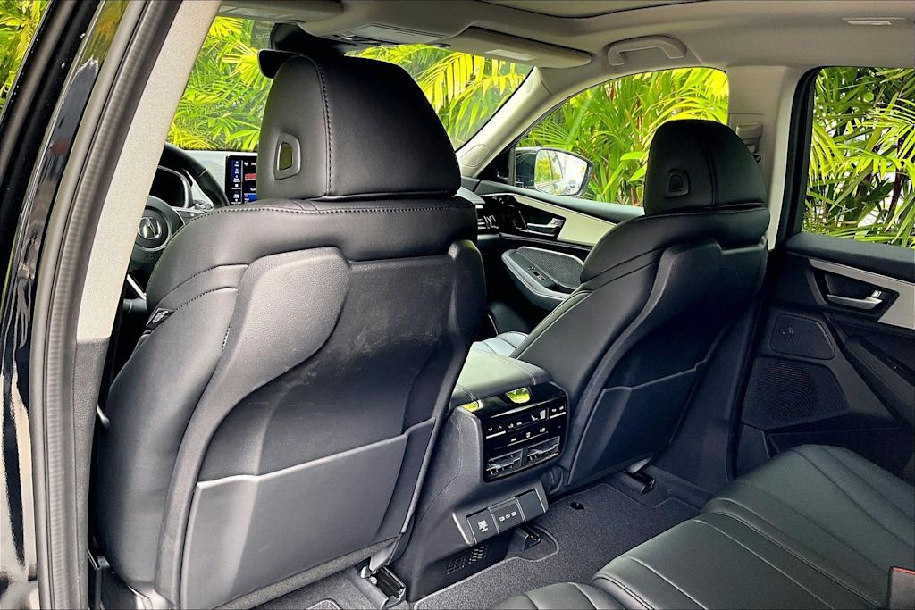 Thumbnail: 2026 Acura MDX - 13