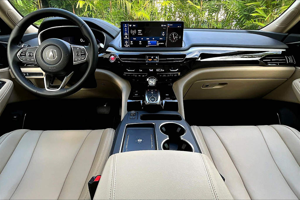 Thumbnail: 2025 Acura MDX - 10