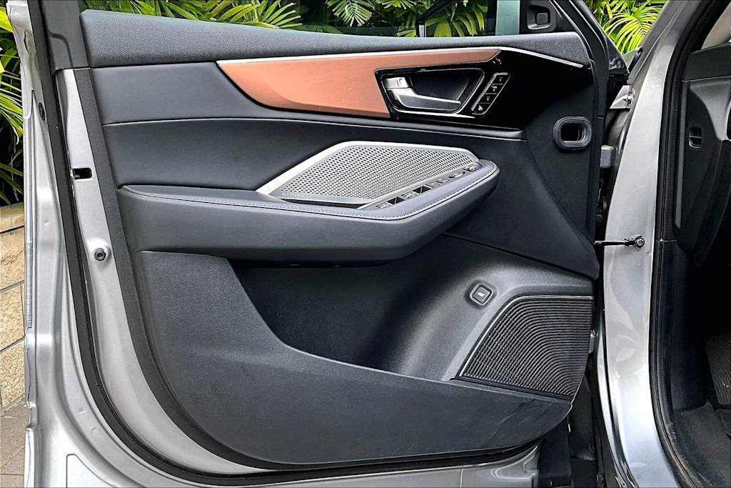 Thumbnail: 2022 Acura MDX - 27