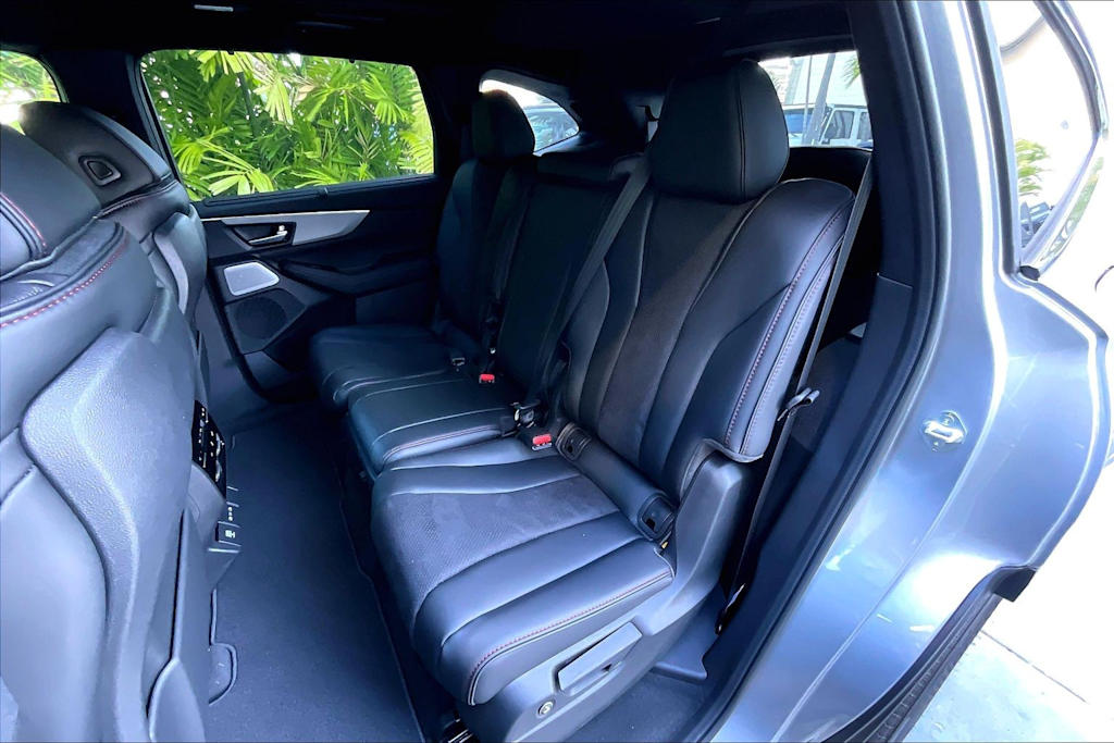 Thumbnail: 2026 Acura MDX - 19