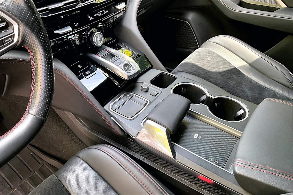 Thumbnail: 2023 Acura MDX - 17