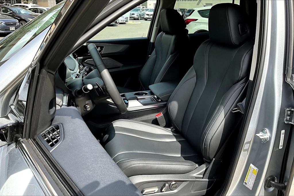 Thumbnail: 2024 Acura MDX - 11