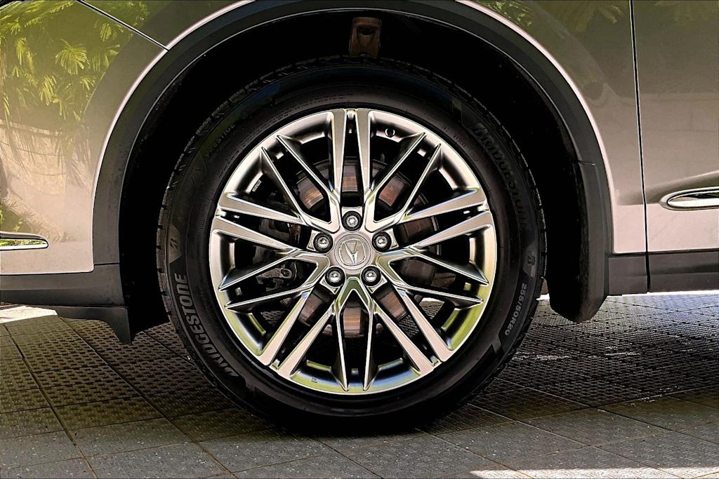 Thumbnail: 2023 Acura MDX - 8