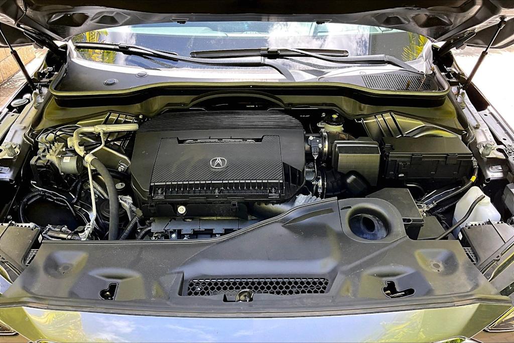 Thumbnail: 2023 Acura MDX - 9