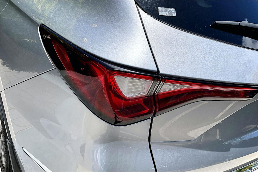 Thumbnail: 2023 Acura MDX - 32