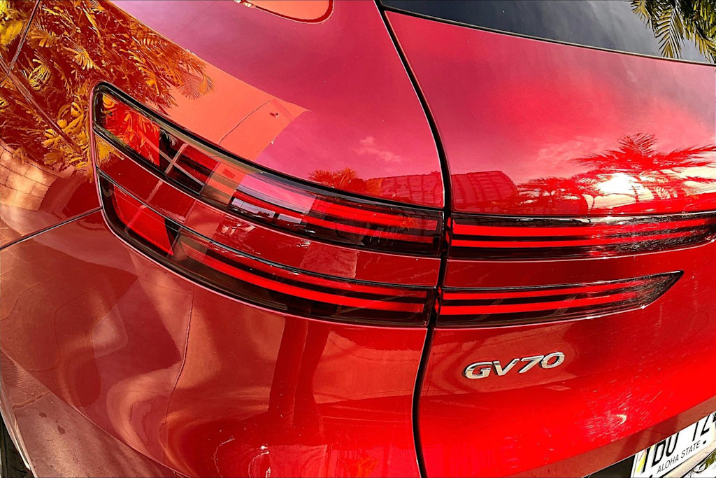 Thumbnail: 2026 Genesis GV70 - 31