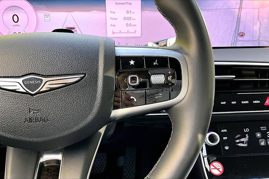 Thumbnail: 2026 Genesis GV70 - 25