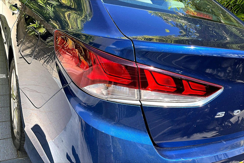 Thumbnail: 2018 Hyundai Sonata - 32