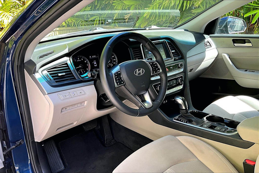 Thumbnail: 2018 Hyundai Sonata - 2