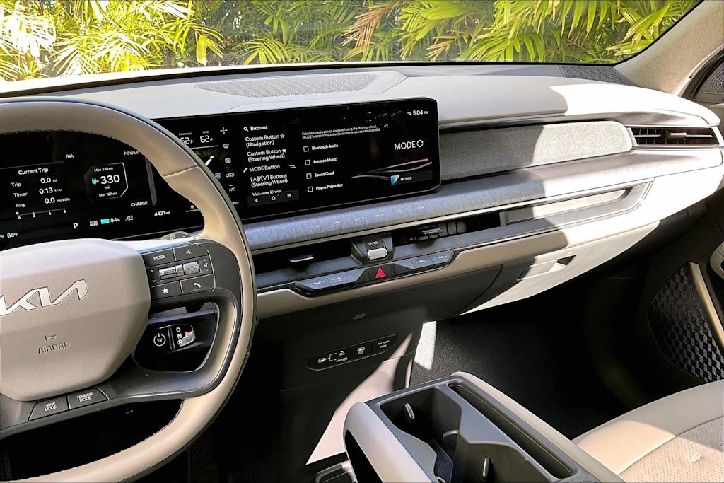 Thumbnail: 2026 Kia EV9 - 14