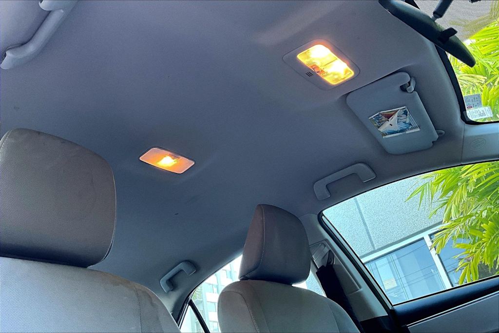Thumbnail: 2015 Toyota Corolla - 30