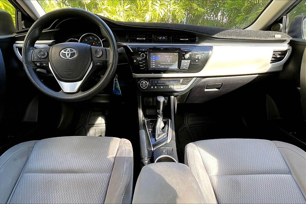 Thumbnail: 2016 Toyota Corolla - 10
