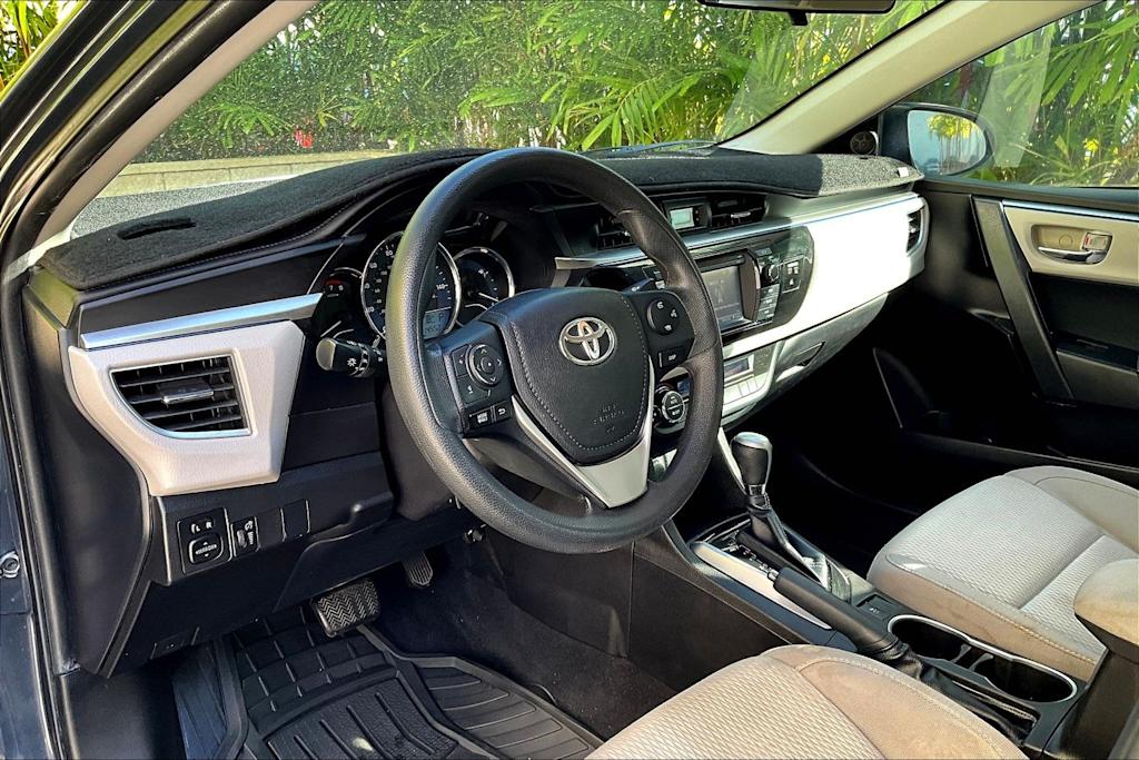 Thumbnail: 2016 Toyota Corolla - 2