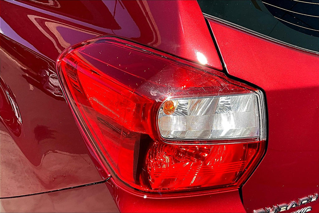 2016 Subaru Impreza Premium 32