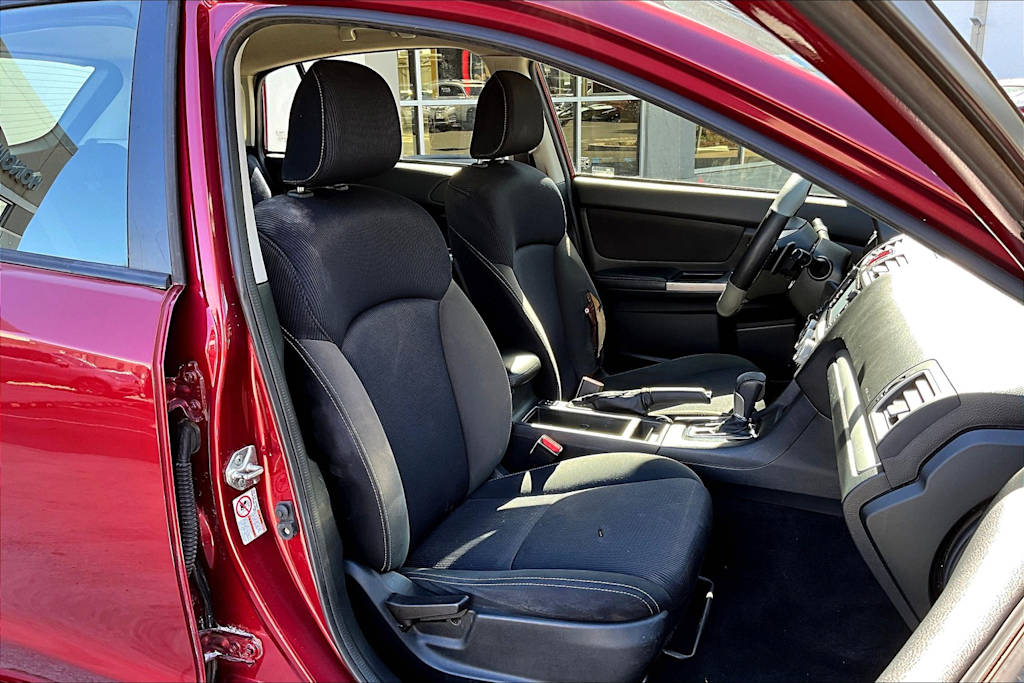 2016 Subaru Impreza Premium 12