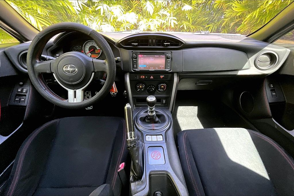 Thumbnail: 2014 Scion FR-S - 10
