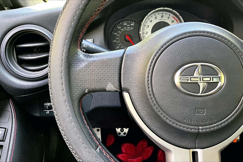 Thumbnail: 2014 Scion FR-S - 25