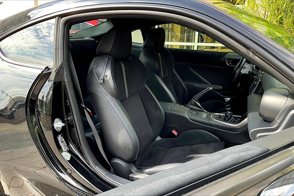 2023 Toyota GR86 Premium 12