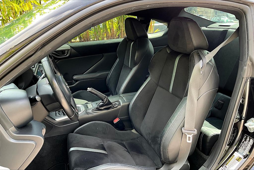 2023 Toyota GR86 Premium 11