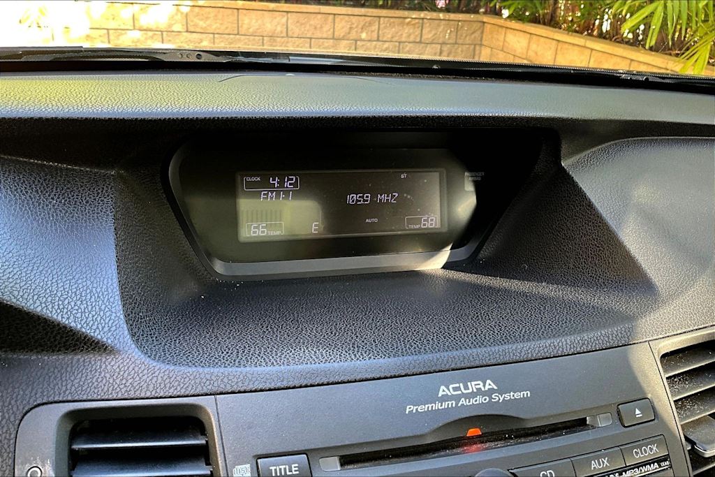 Thumbnail: 2010 Acura TSX - 15