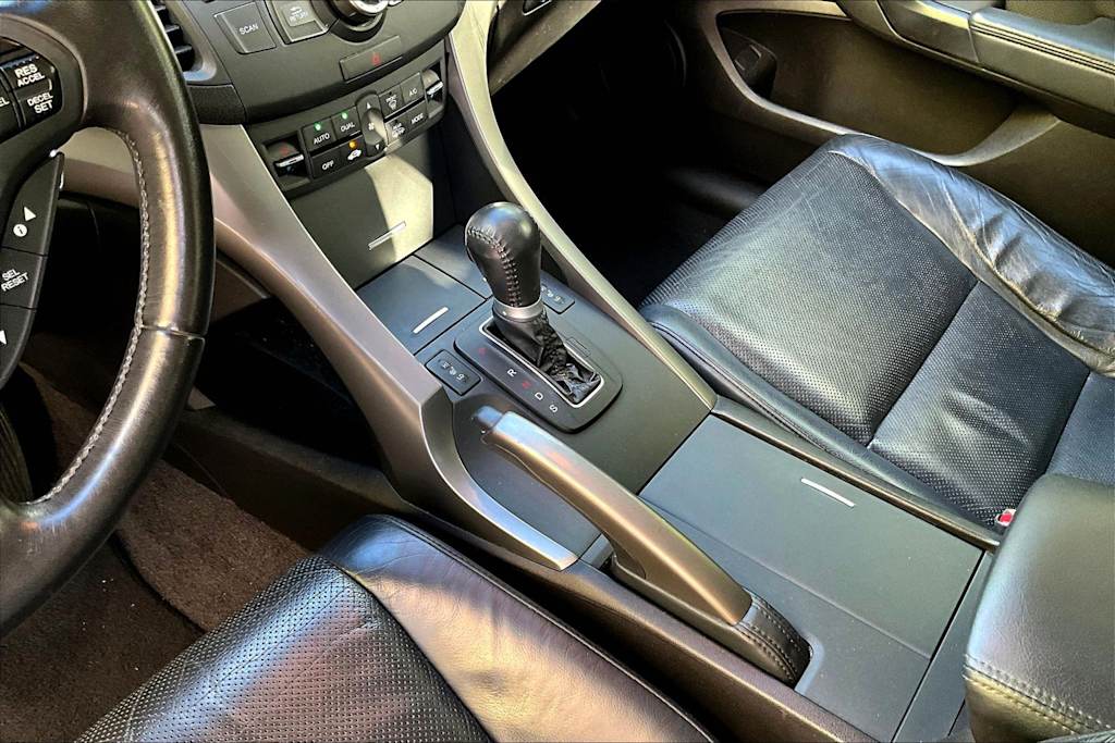 Thumbnail: 2010 Acura TSX - 21