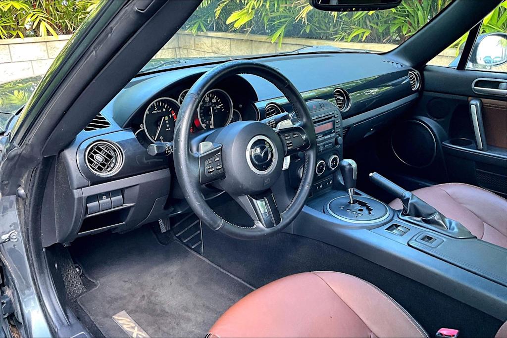 Thumbnail: 2014 Mazda MX-5 Miata - 2