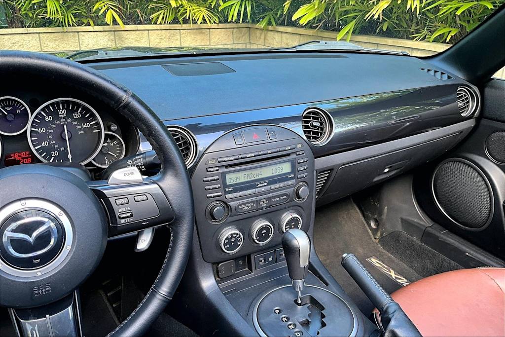 Thumbnail: 2014 Mazda MX-5 Miata - 15