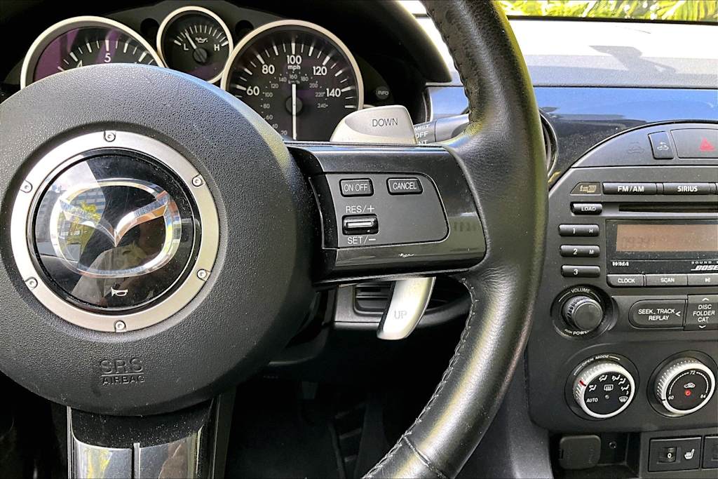 Thumbnail: 2014 Mazda MX-5 Miata - 26