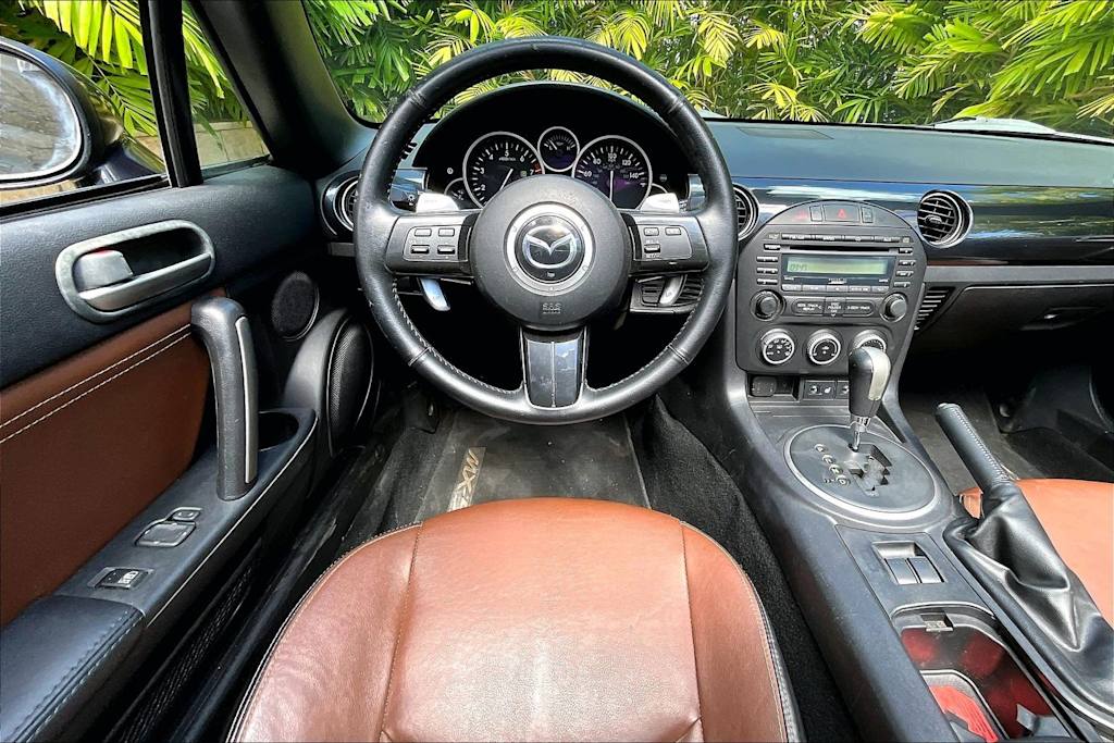 Thumbnail: 2014 Mazda MX-5 Miata - 13