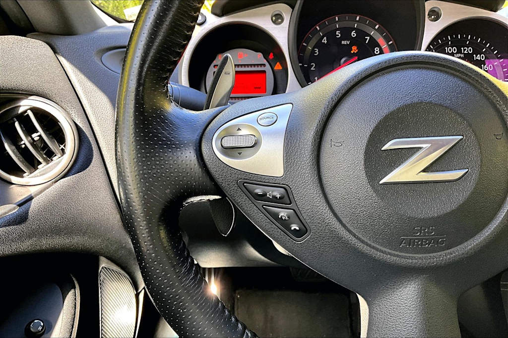 Thumbnail: 2019 Nissan Z - 23