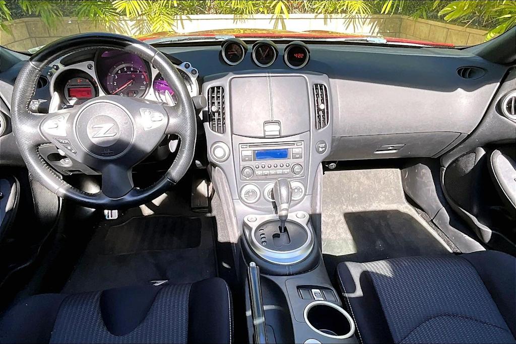 Thumbnail: 2019 Nissan Z - 9