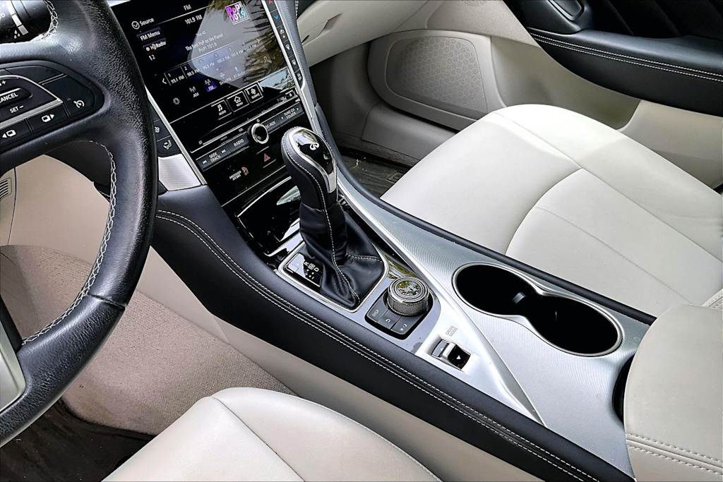Thumbnail: 2020 INFINITI Q50 - 17