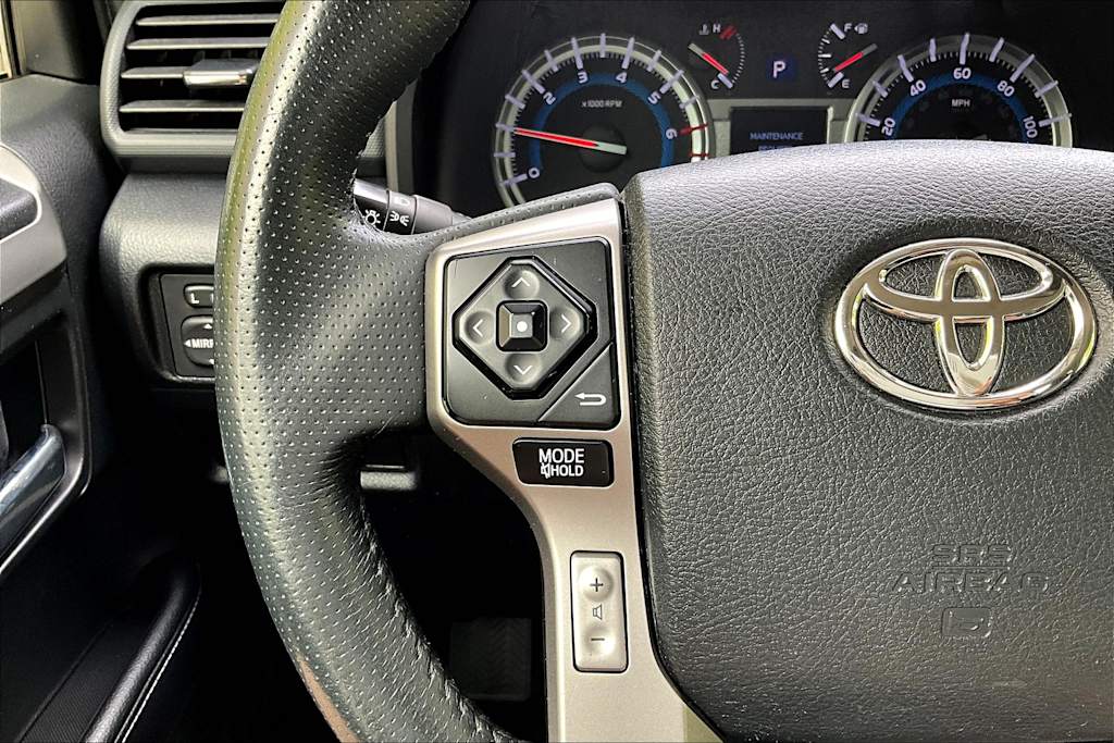 2019 Toyota 4Runner SR5 24