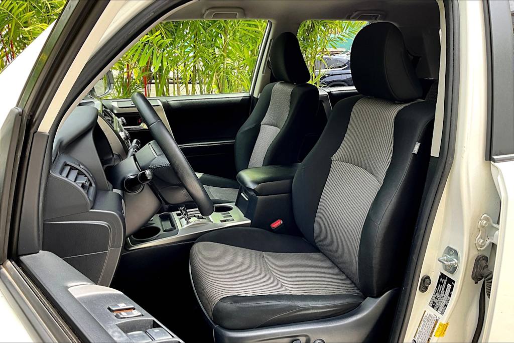 2019 Toyota 4Runner SR5 11