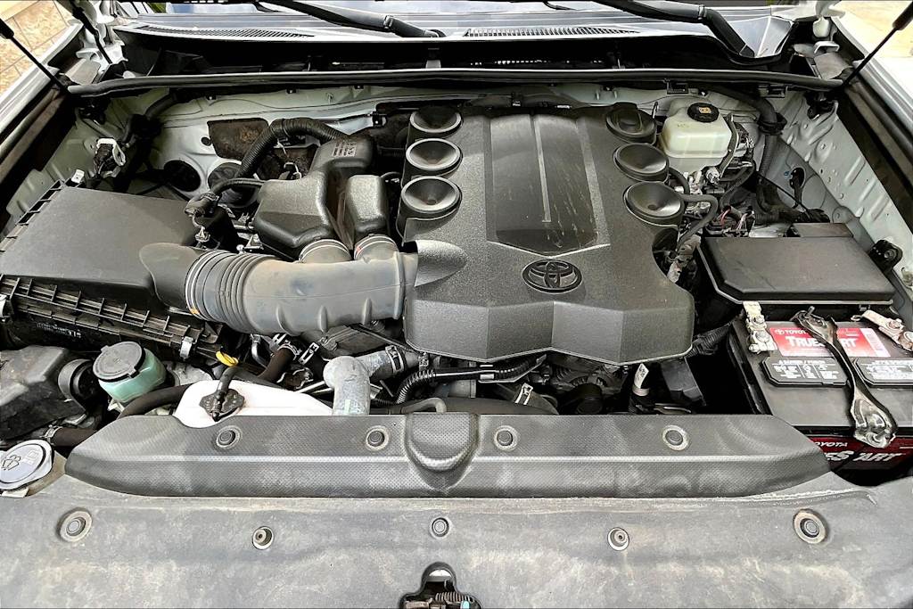 2019 Toyota 4Runner SR5 9