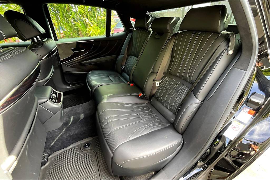 Thumbnail: 2018 Lexus LS - 29