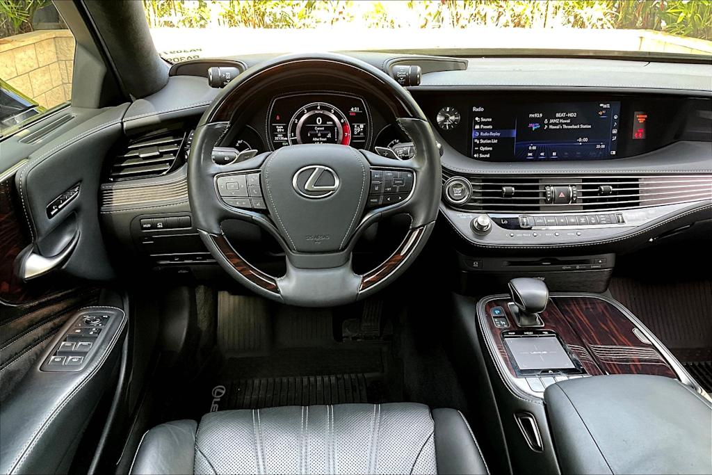 Thumbnail: 2018 Lexus LS - 14