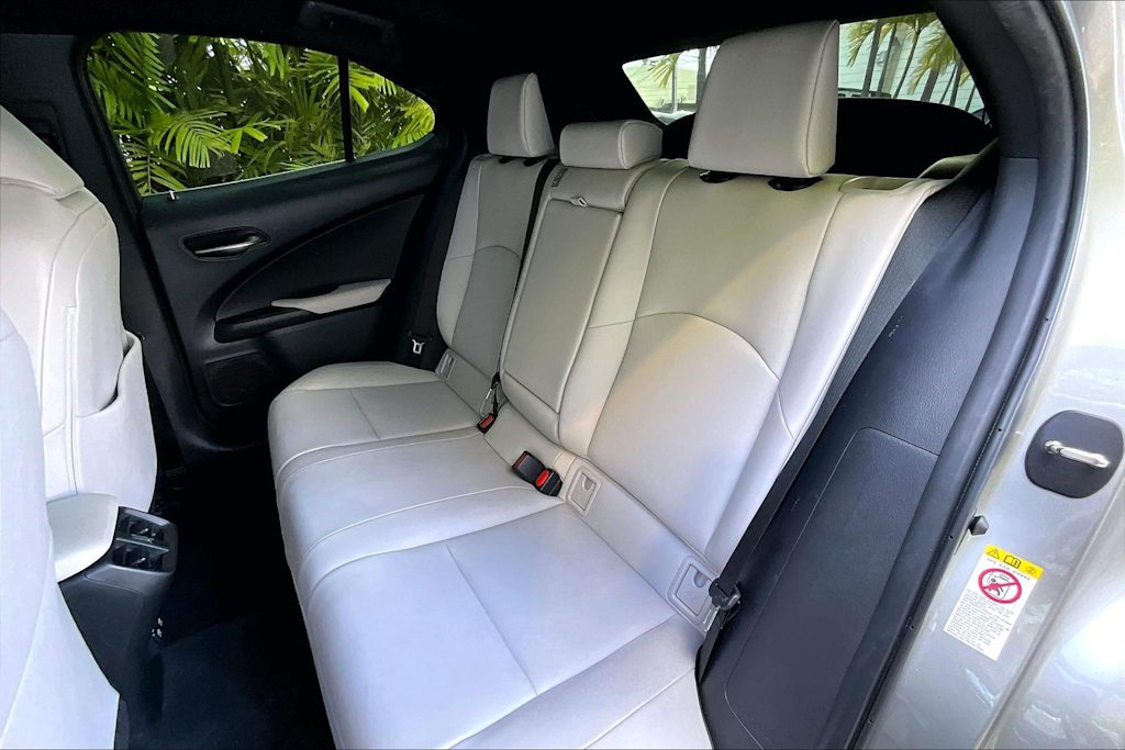 Thumbnail: 2019 Lexus UX - 29